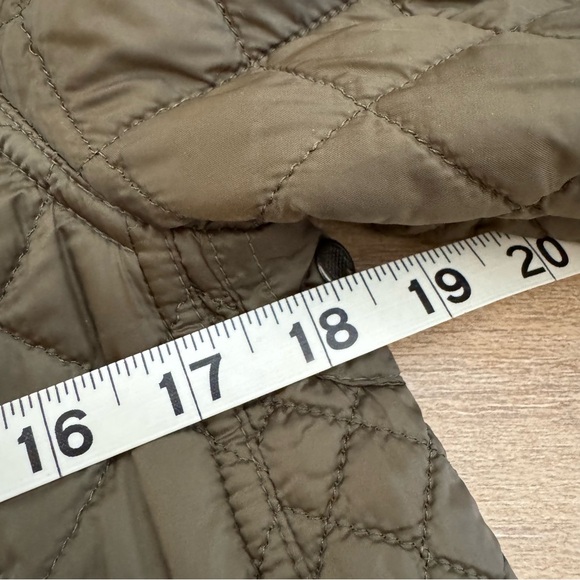 Zara Woman Quilted Olive Puffer Jacket - Picture 13 of 15